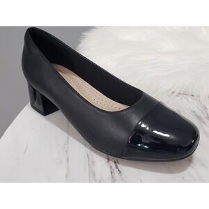 NEW NO BOX 7.5 WIDE Clarks Marilyn Sara Black Leather Block Heel Pumps